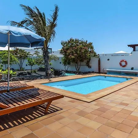 Holiday Mango I, Playa Blanca Holiday home *